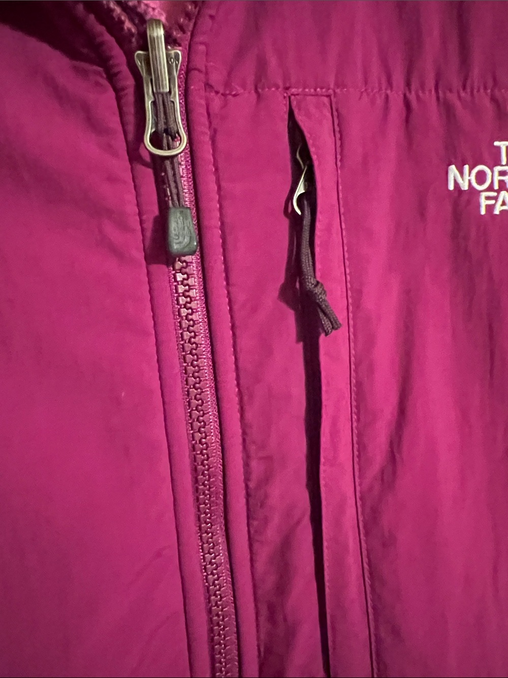 The North Face Two-Tone Magenta/Pink Hooded Fleece Jacket - Picture 3 of 14